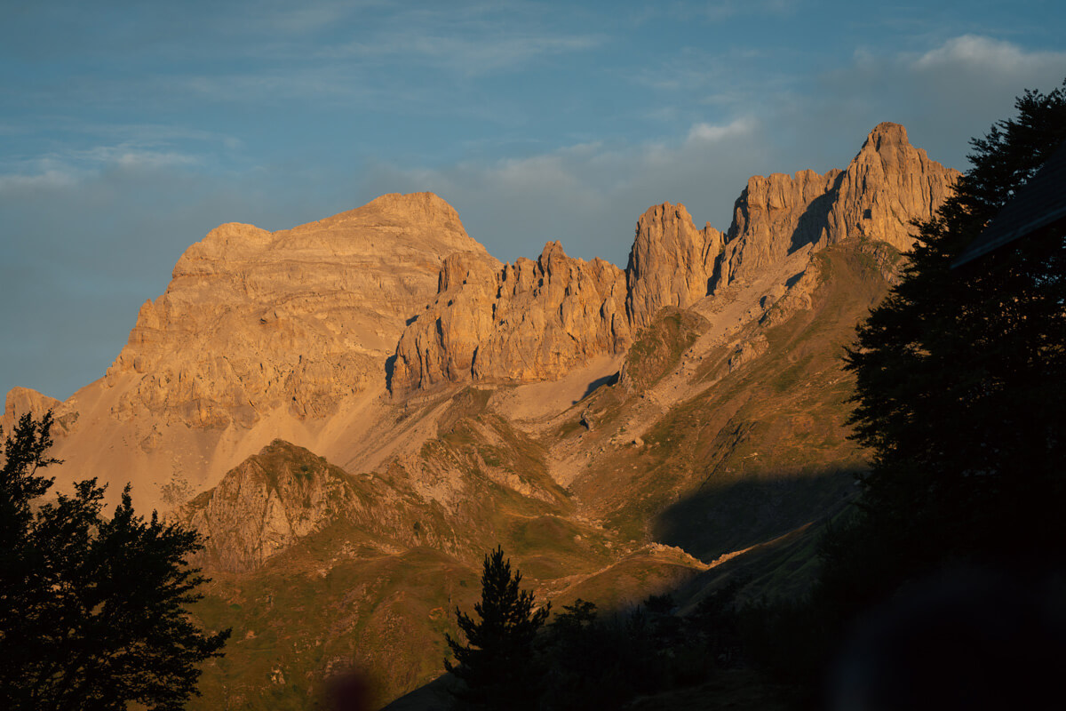 gr®T 13 Refugio de Belagua Refugio de L’Abérouat